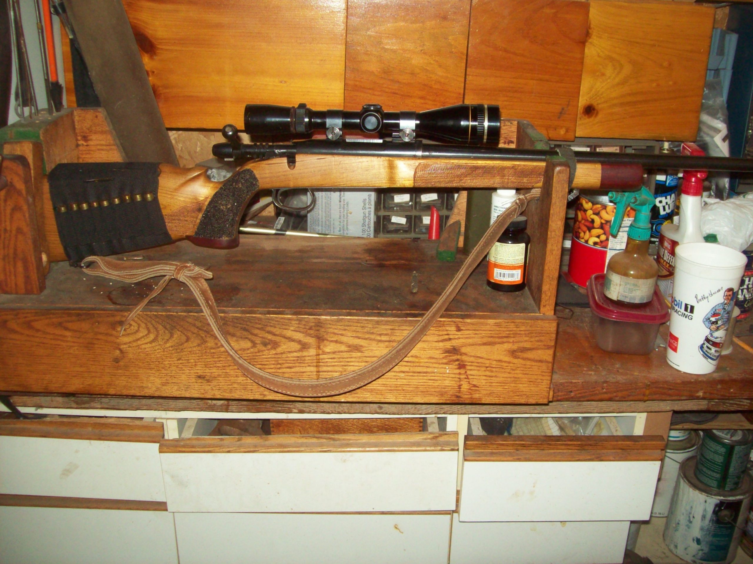 DIY Gun Vise - Do It Yourself, Woodworking, Hunting, Outdoors.